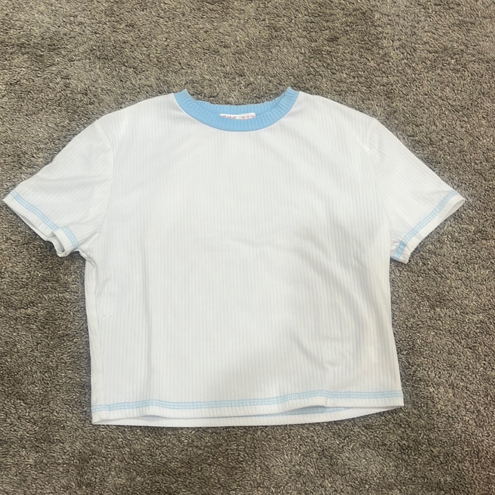 Short Tight Fitting Shirt